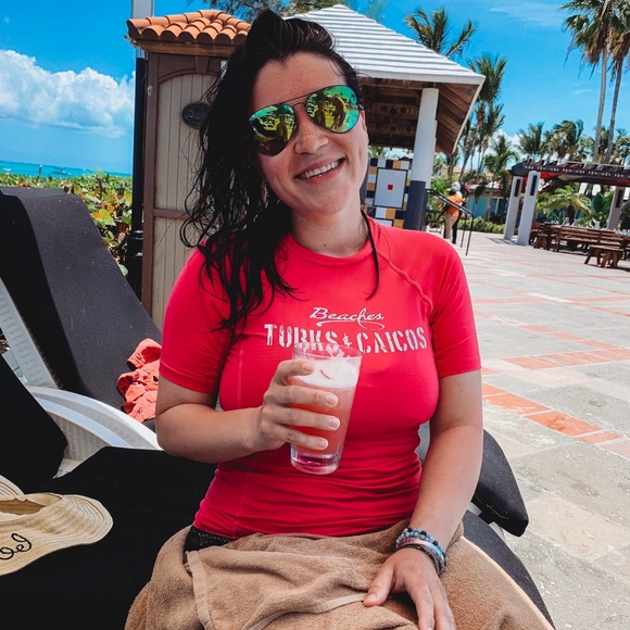 Meet your Posher, Christine - Picture 1 of 1